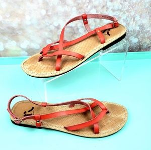 Report Papaya Red strappy sandals Size 9.5